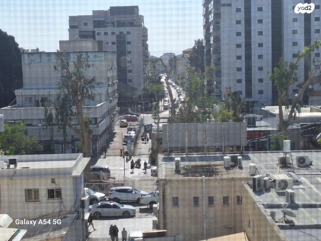 גג/ פנטהאוז, שמעון רייך, עיר, מרכז העיר, נהריה