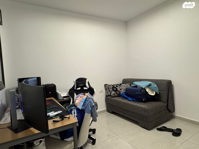 דופלקס, ערבי הנחל, אדמית / יערית, שלומי