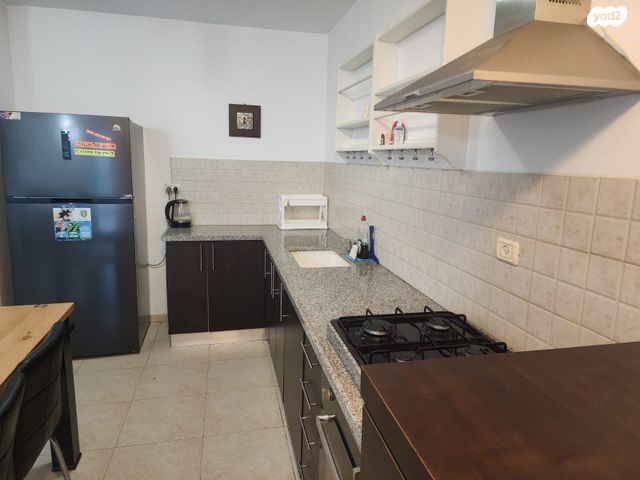 דירה, אחד העם 43, שיכון עובדים, טבריה