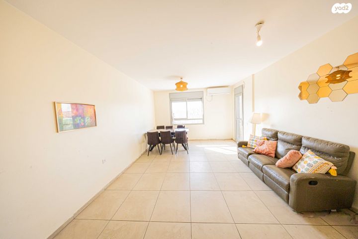 דירה, בית שמש