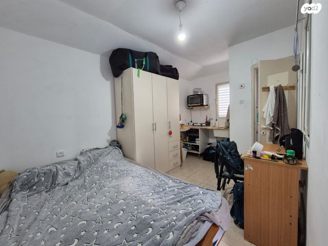 גג/ פנטהאוז, בר גיורא, תל אביב יפו