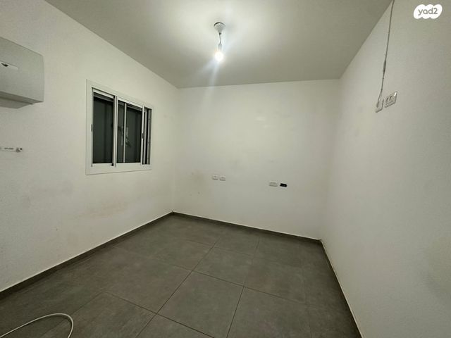 דירה, העלייה השנייה 86, בת גלים, חיפה