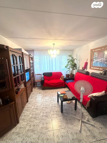 שדרות ירושלים 