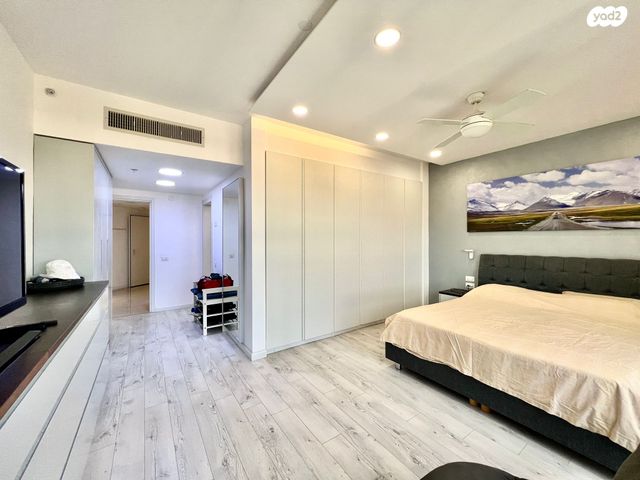 דירה, דווייט דייוויד איזנהאואר 1, אגמים, נתניה