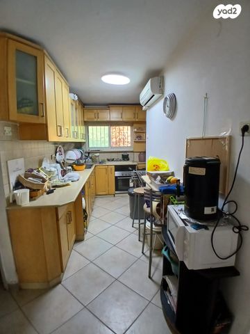 דירה, הרב חיים חביב, ירושלים