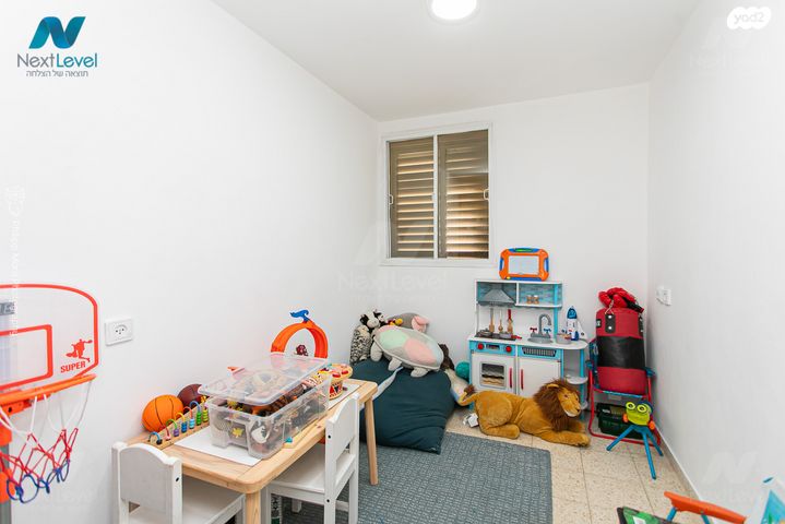 דופלקס, מנחם בייליס, כרמליה, חיפה