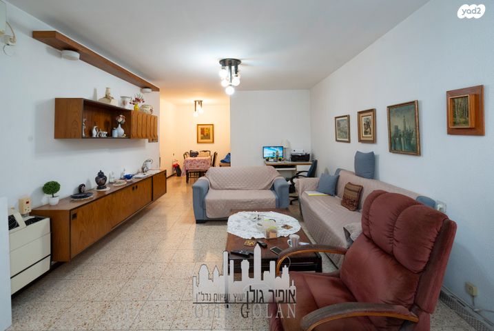 דירה, הרצליה