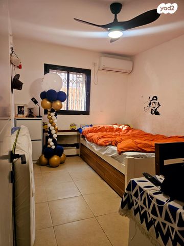 דו משפחתי, נגבה, שערי תקווה, שערי תקווה