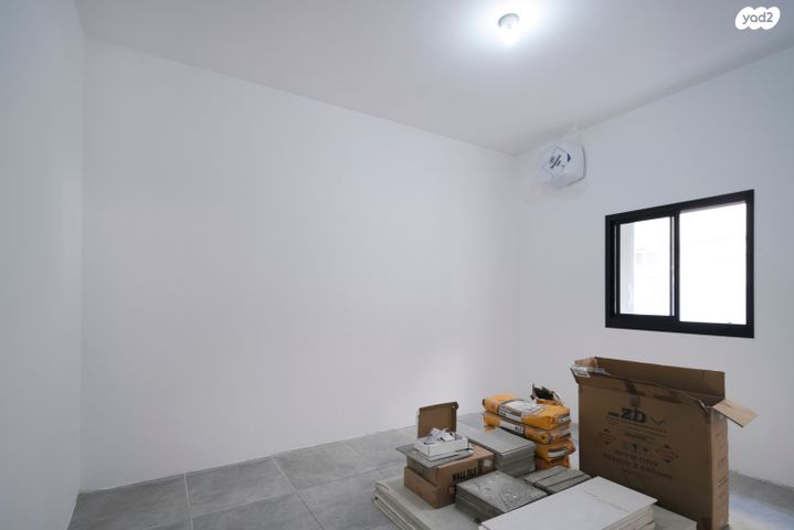 דירת גן, זכרון יעקב 11, הצפון החדש - כיכר המדינה, תל אביב יפו