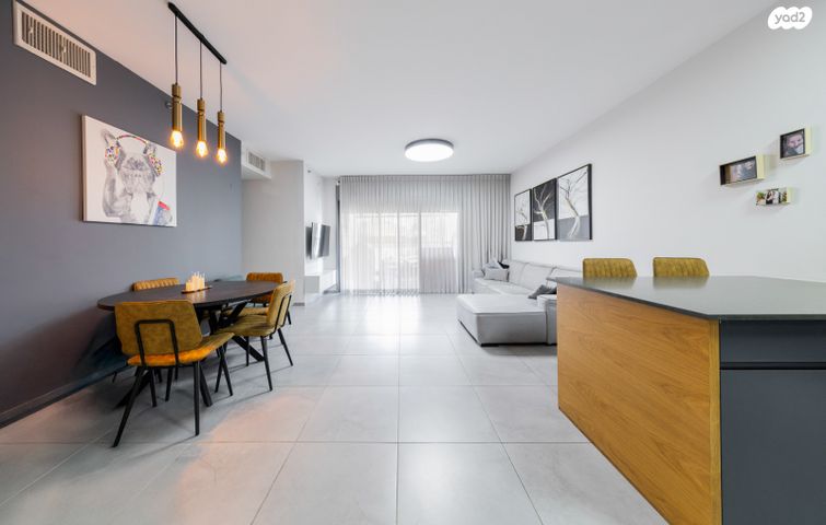 דירה, חיים הרצוג 17, פסגות אפק, ראש העין