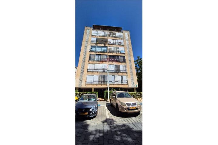 דירה, המעורר 1, בורוכוב, גבעתיים