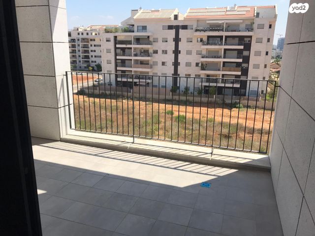 דירה, עלי מוהר, נווה זמר, רעננה