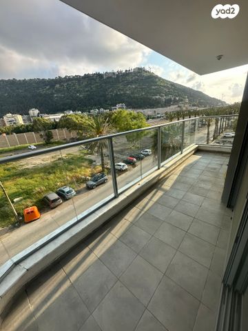 דירה, העלייה השנייה 86, בת גלים, חיפה