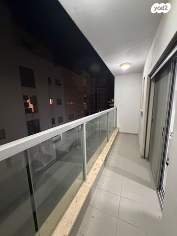 דירה, יסמין 18, עפולה