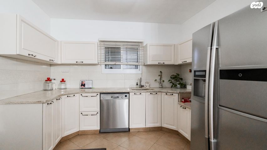 דירת גן, לאה אמנו 21, נווה מנחם, באר שבע