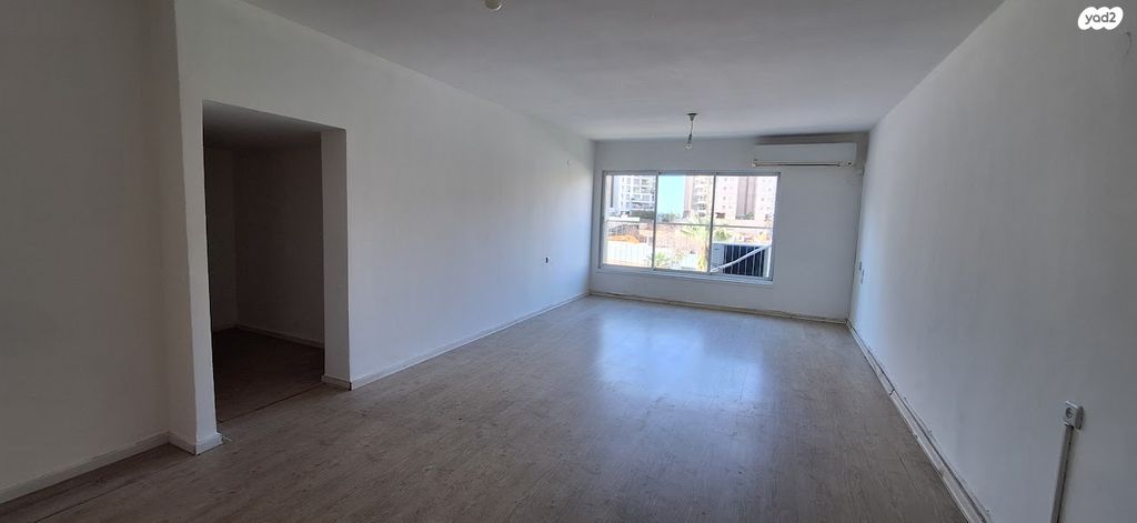 יהודה בורלא 