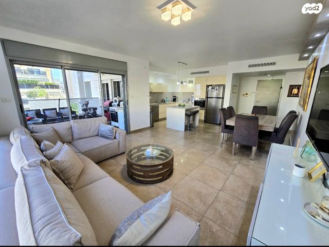 דירה, הדקל 1, קרית השרון, נתניה