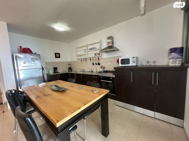 דירה, אחד העם 43, שיכון עובדים, טבריה