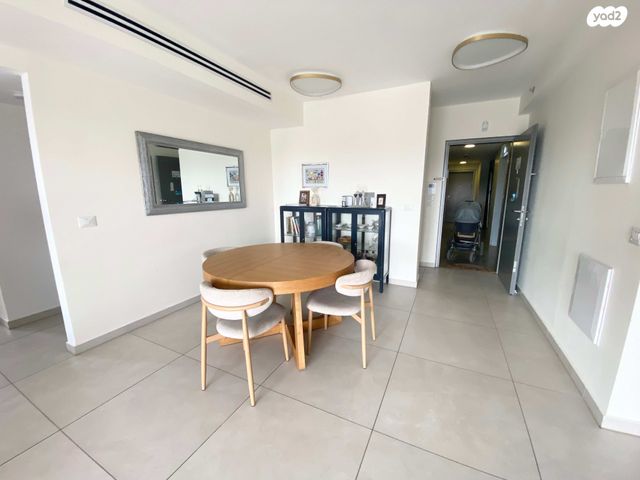 דירה, כרמי גת, קרית גת