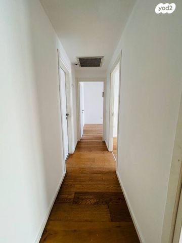 גג/ פנטהאוז, מרכולת, פלורנטין, תל אביב יפו