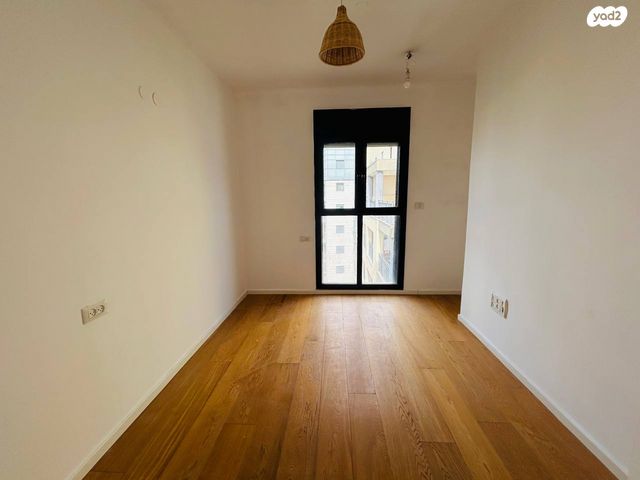 גג/ פנטהאוז, מרכולת, פלורנטין, תל אביב יפו