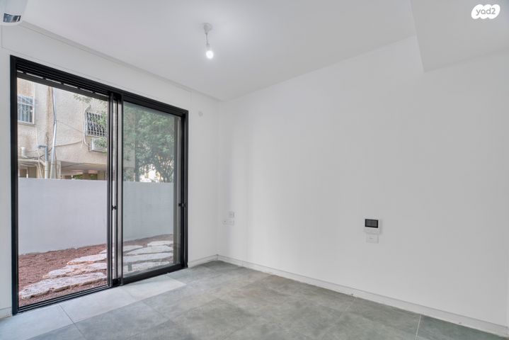 דירת גן, זכרון יעקב 11, הצפון החדש - כיכר המדינה, תל אביב יפו