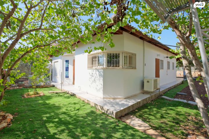 בית פרטי/ קוטג', יפה נוף, אבטליון