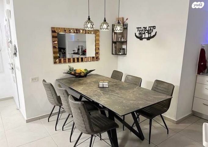 דירה, שבט יהודה 4, אחיסמך, לוד