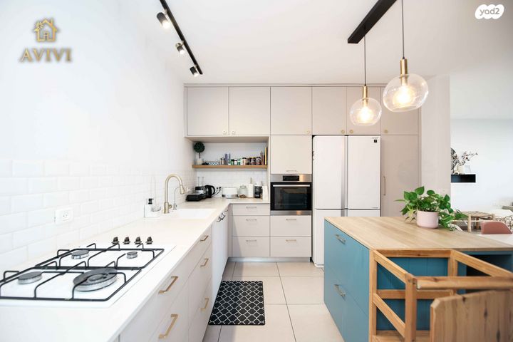 דירה, אהבת אדם 48, שרונה, כפר יונה