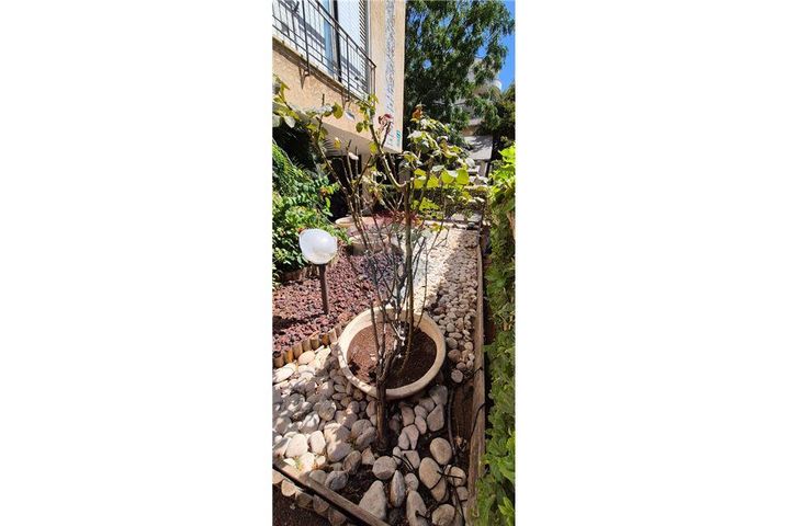 דירה, המעורר 1, בורוכוב, גבעתיים