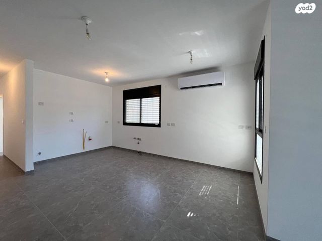 דירה, ששת הימים, קרית חיים מזרחית, חיפה