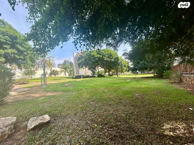 דירה, הוד השרון