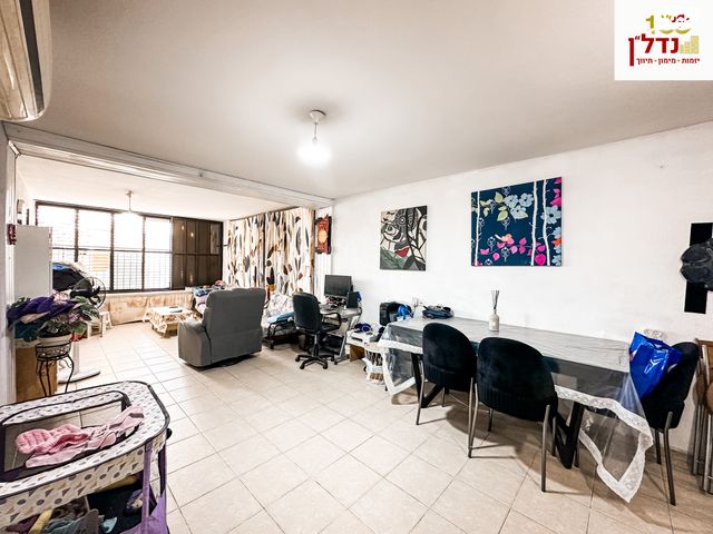 דירה, שדרות אליהו, שאר העיר, מזכרת בתיה