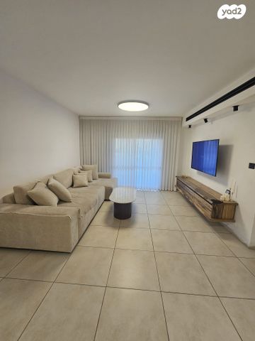 דירה, הרב טנא 32, נווה זאב, נאות אילן, באר שבע