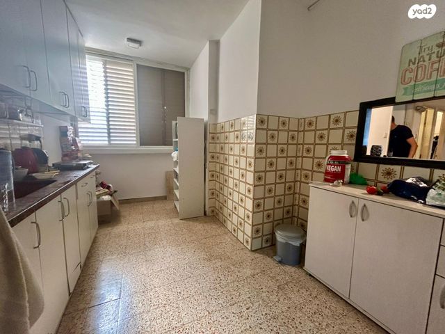 דירה, הוד השרון