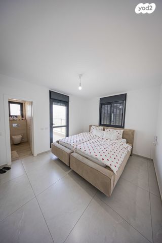 דירה, האחים, נווה שמיר רמת בית שמש ה-1, בית שמש