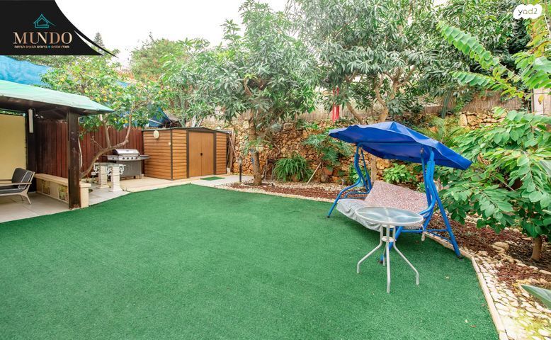 דו משפחתי, הסנונית, באר יעקב