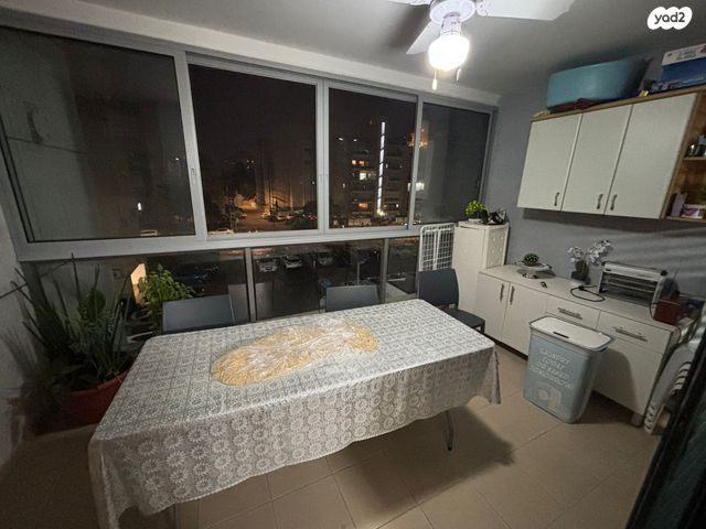 דירה, קרן היסוד 38, רובע ד', אשדוד