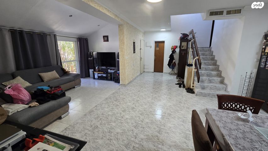 דו משפחתי, ליבנה, כרמיאל