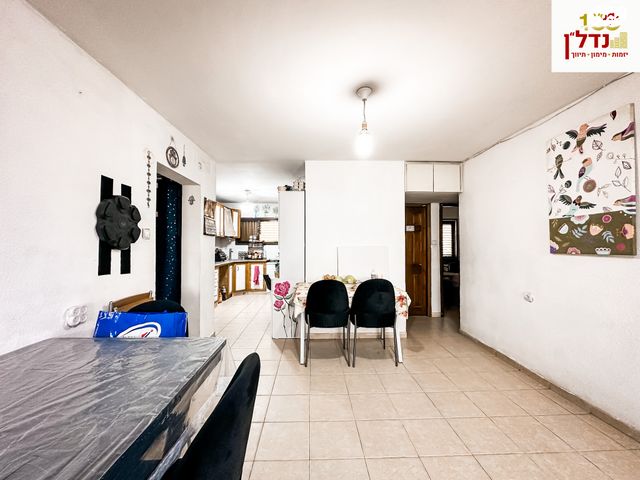 דירה, שדרות אליהו, שאר העיר, מזכרת בתיה