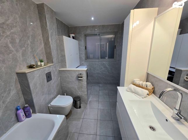 דירה, הדקל 1, קרית השרון, נתניה