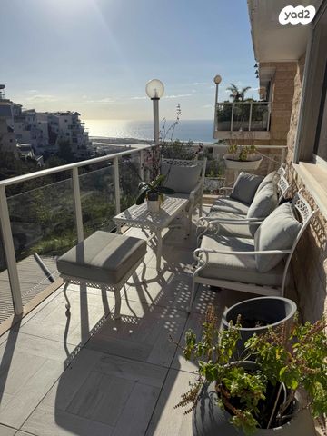 דירה, אחוזה, חיפה