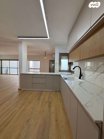 גג/ פנטהאוז, ברנע, אשקלון