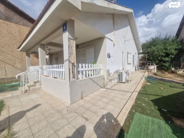 בית פרטי/ קוטג', אופקים