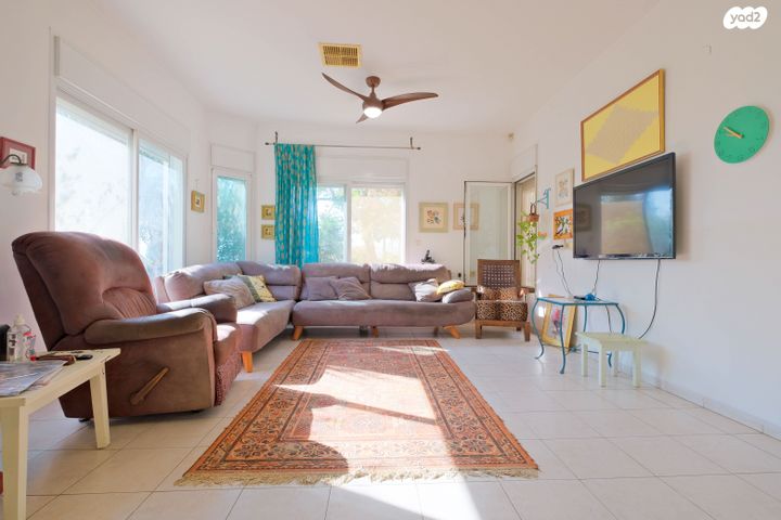 בית פרטי/ קוטג', יפה נוף, אבטליון