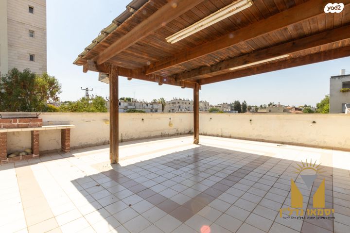 דו משפחתי, יבנה, יוספטל, פתח תקווה