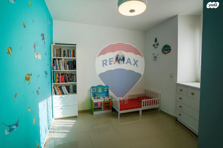 דירה, הבריגדה היהודית 56, גלי הים, נתניה