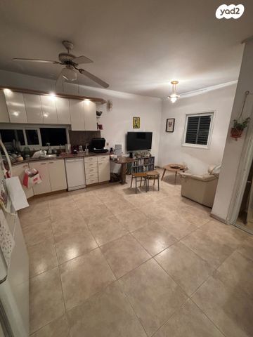 דירה, המעגל, שכונת חשמונאים, מרכז העיר א, רמת גן