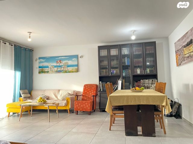 דירה, גפן 7, החורש, חריש