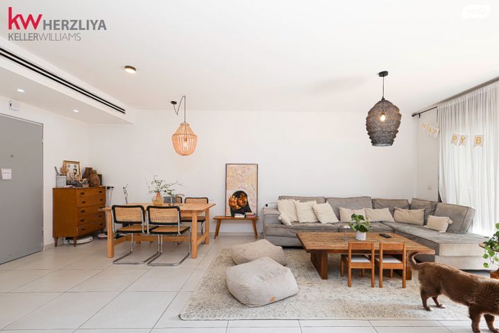 דירת גן, תוף מרים 4, גליל ים (מתחם הכוכבים), הרצליה